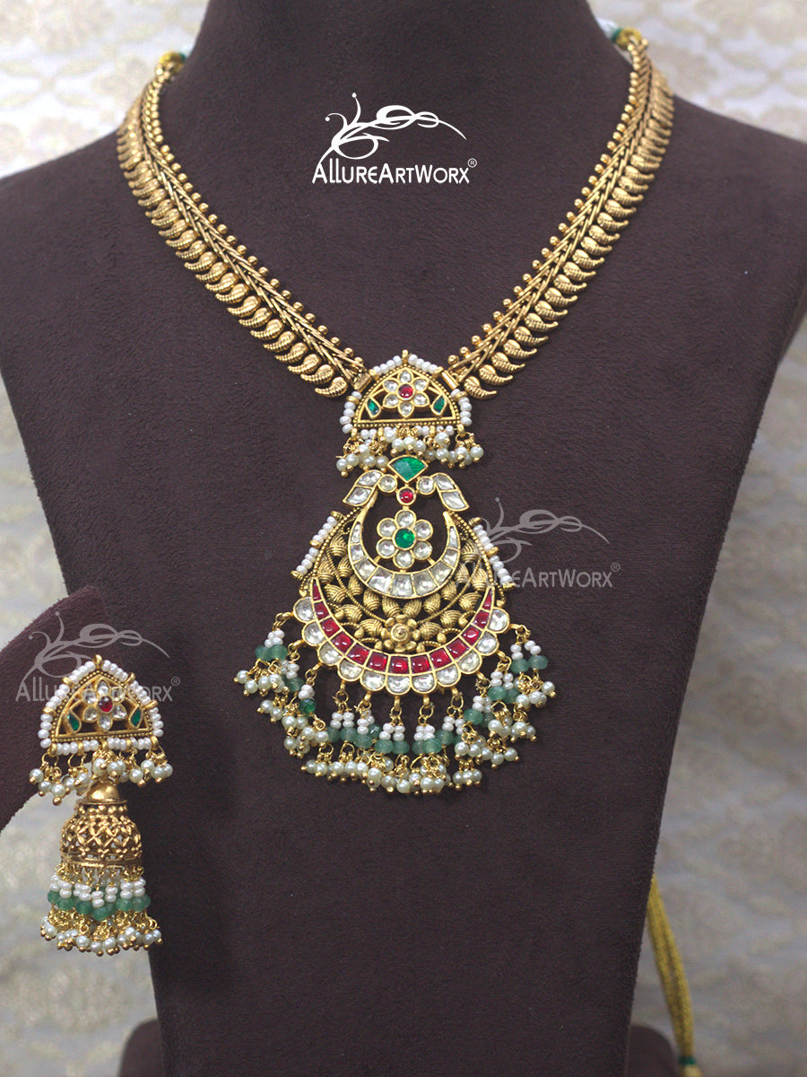 Jadau Necklace